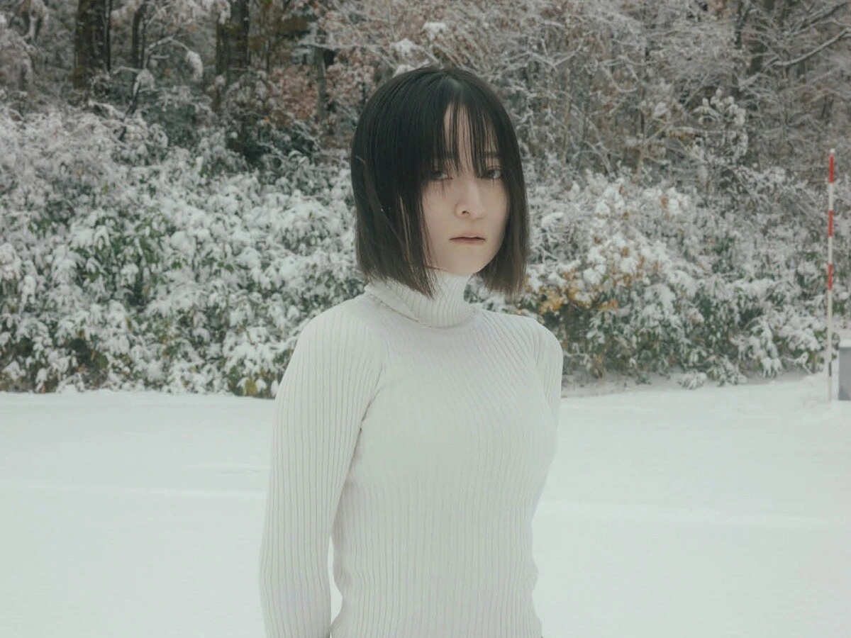大人気YouTubeチャンネル『りんの田舎暮らし』 星野 凛、デジタル写真集3部作のラストとなる 『初雪の降る日に day3』発売‼